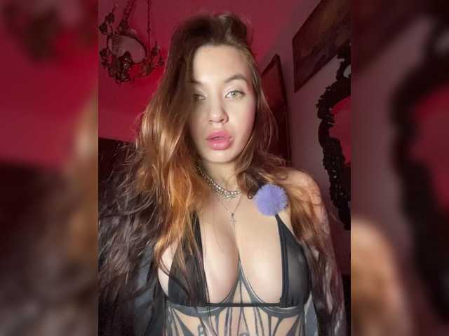 Lina69Goddesssss live cam on BongaCams