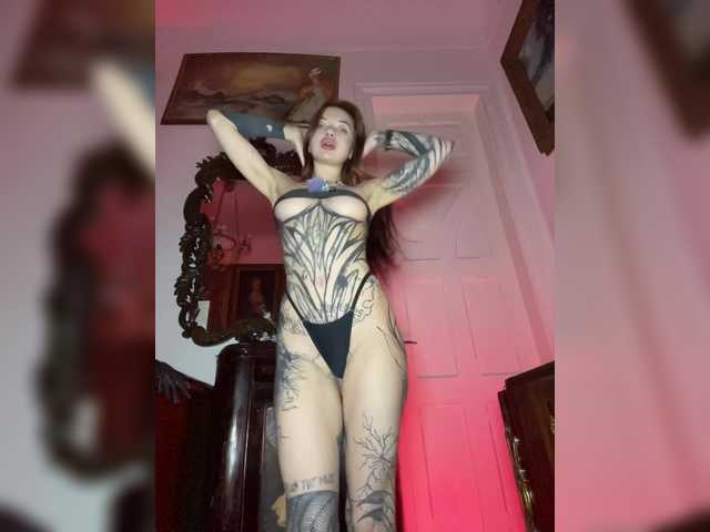 LINA69FEMDOM