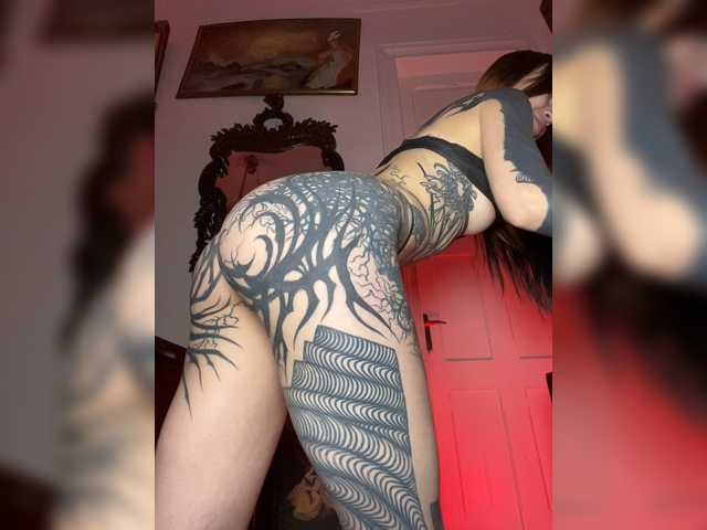 LINA69FEMDOM