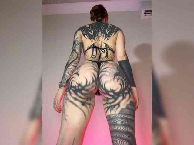 Model: Lina69Femdom