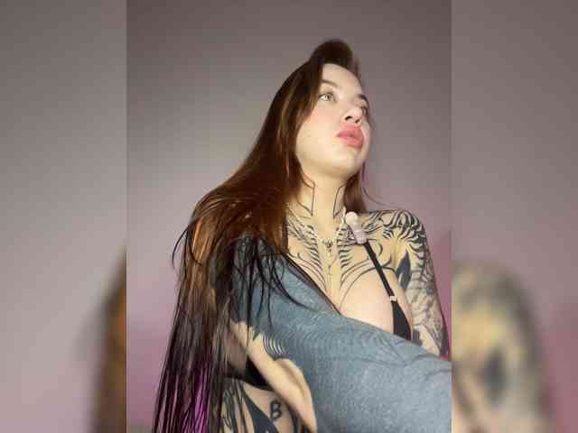 Модель: Lina69Femdom