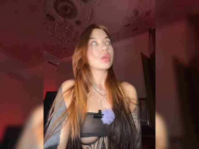 Lina69Femdom webcam