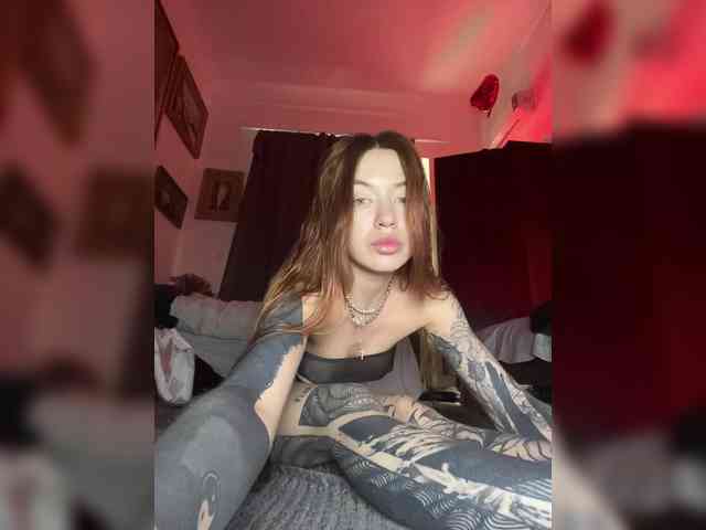 Lina69Femdom webcam