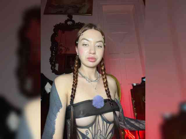 Lina69Femdom webcam