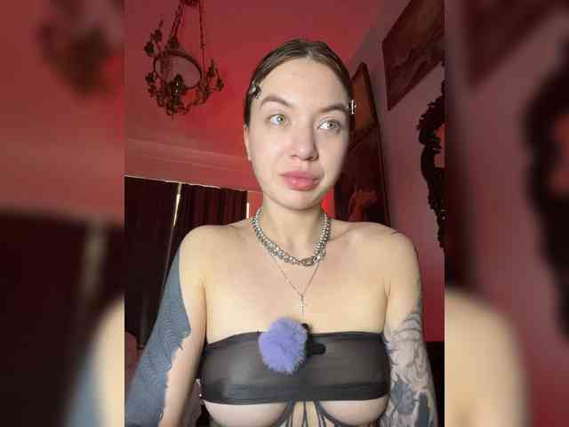 Lina69Femdom webcam