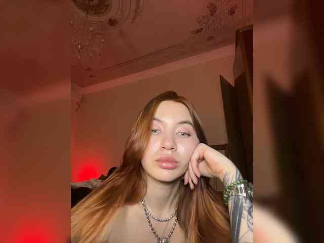 Lina69Femdom webcam