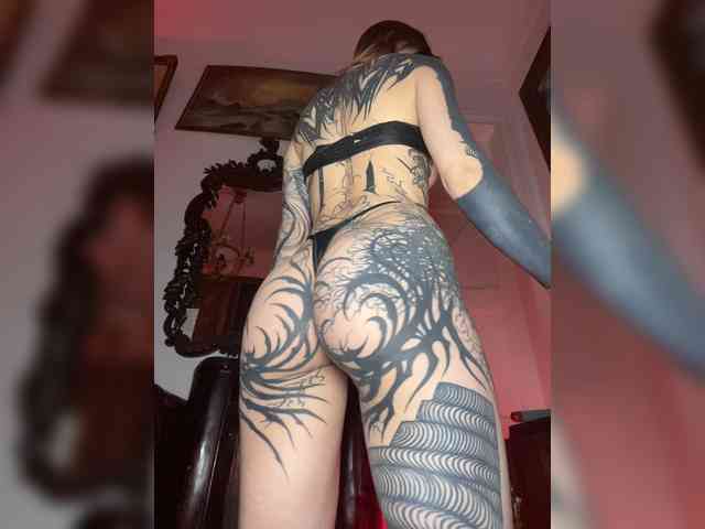 Lina69Femdom webcam