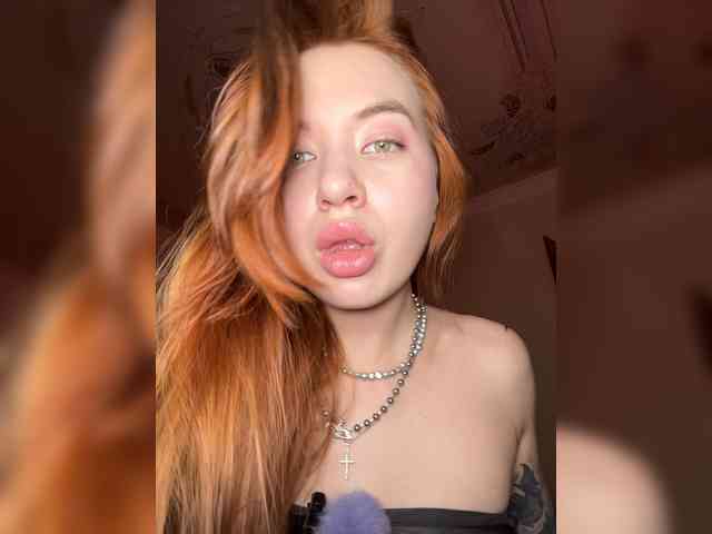 Lina69Femdom webcam