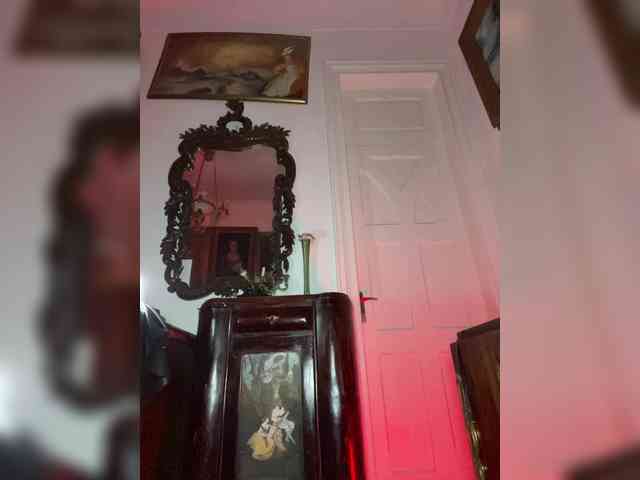 Lina69Femdom webcam