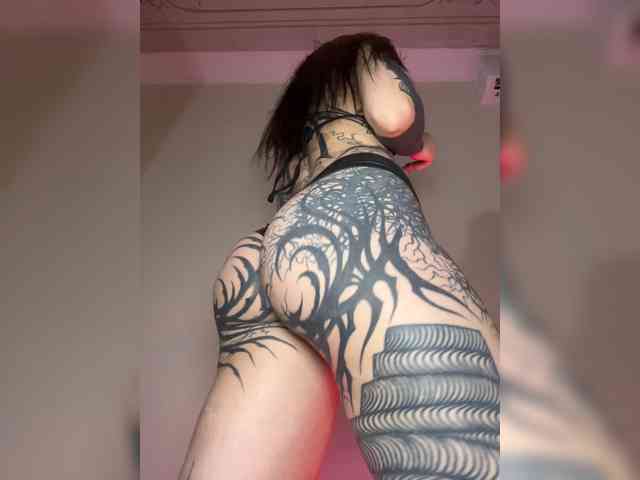 LINA69FEMDOM