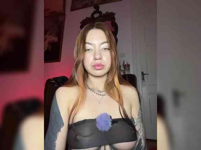 Lina69Femdom webcam