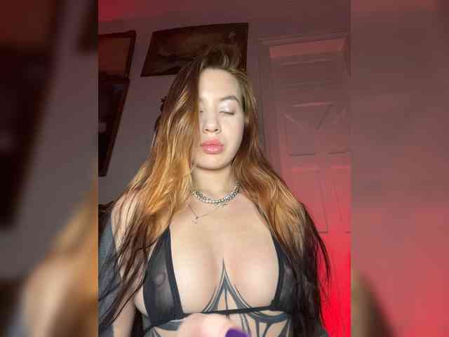 Lina69Femdom webcam