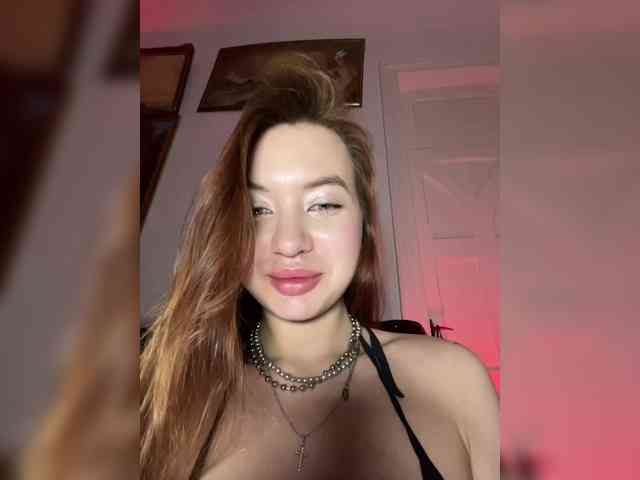 Lina69Femdom webcam