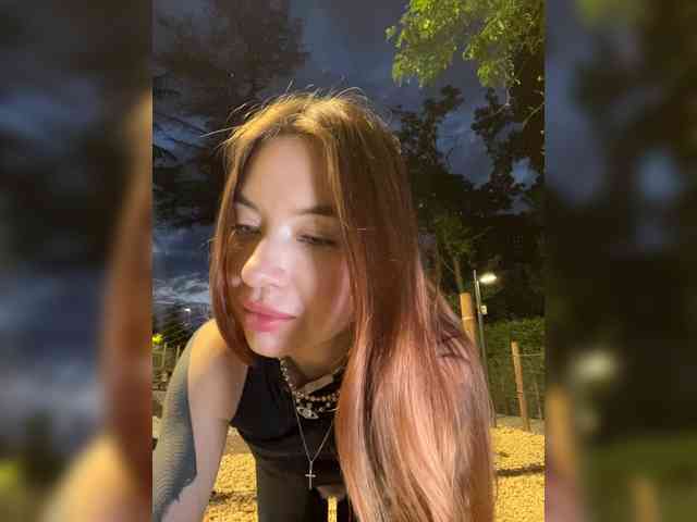 Lina69Femdom webcam