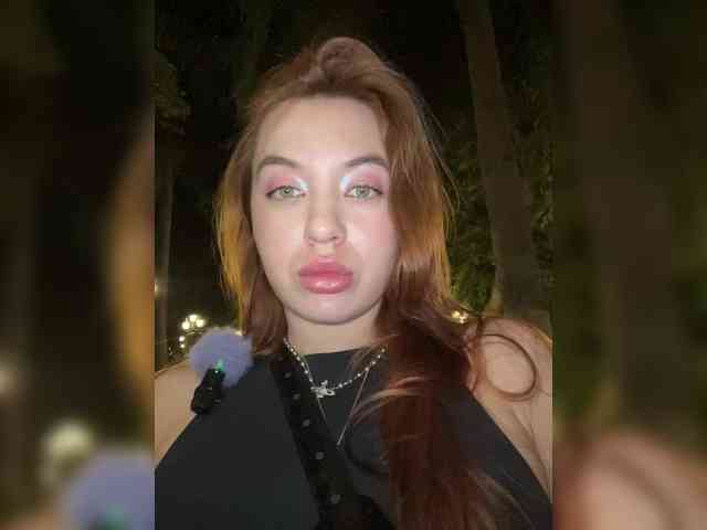 Lina69Femdom webcam
