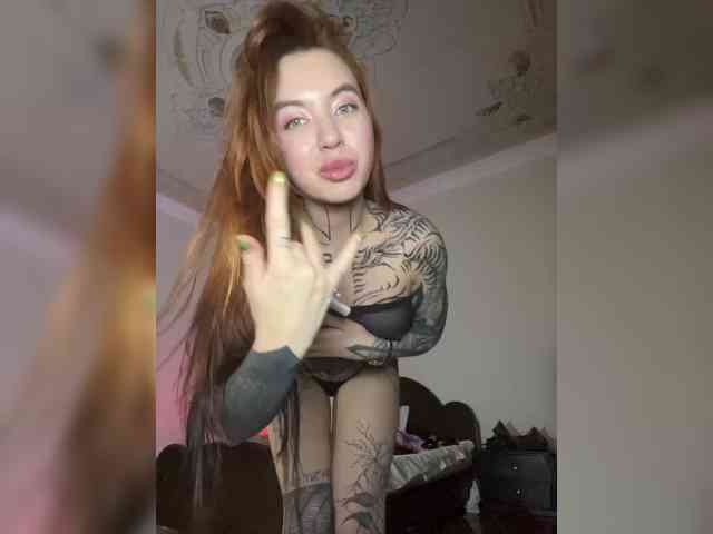 Lina69Femdom webcam