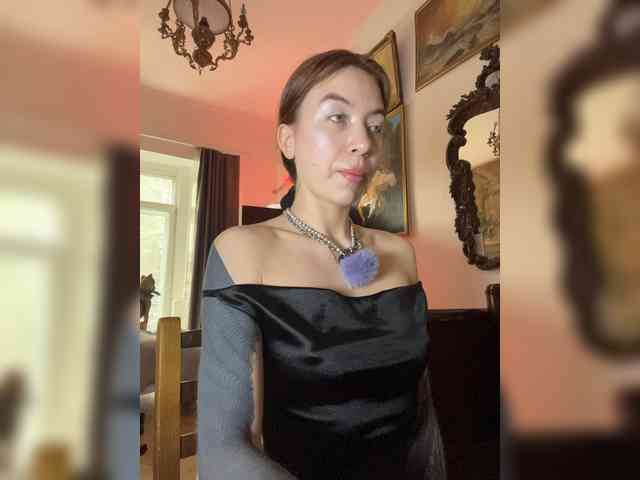 Lina69Femdom webcam