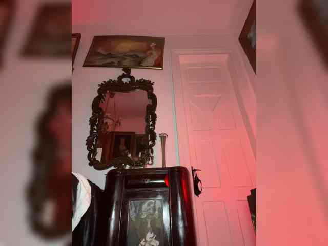Lina69Femdom webcam