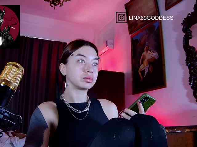 Lina69Femdom webcam