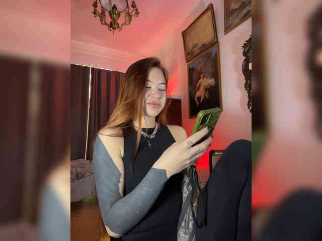 Lina69Femdom webcam