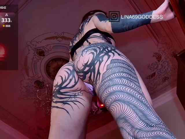 Модель: Lina69Femdom