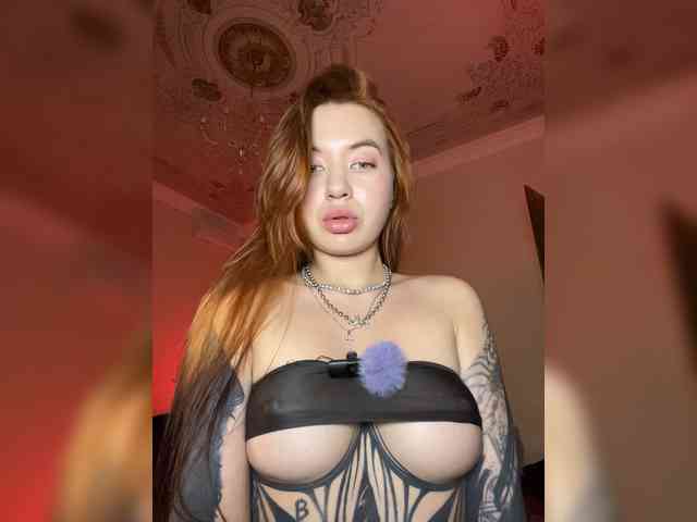 Lina69Femdom webcam