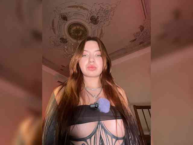 Lina69Femdom webcam
