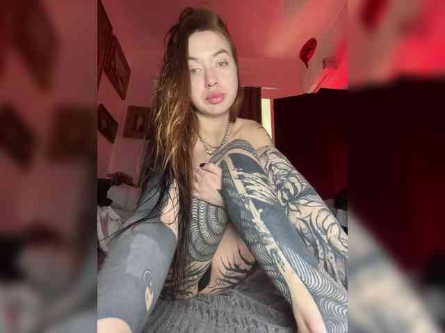 Lina69Femdom webcam