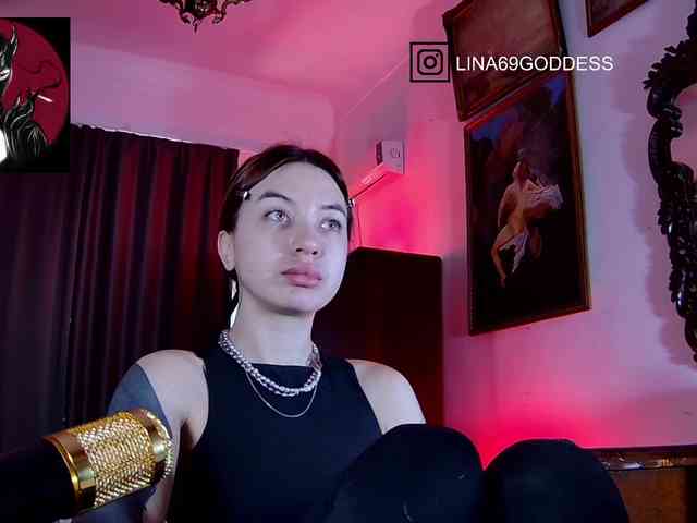 Lina69Femdom webcam
