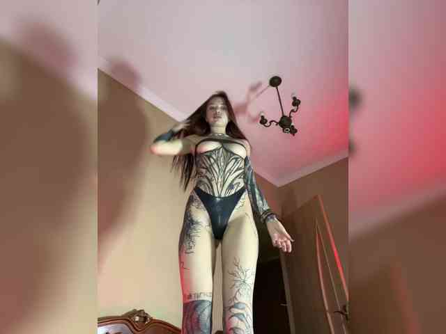 LINA69FEMDOM