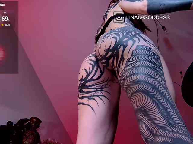 LINA69FEMDOM webcam
