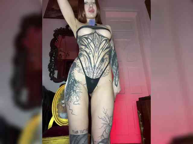 Lina69Femdom webcam