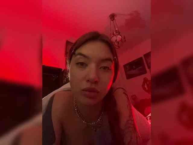 Lina69Femdom webcam