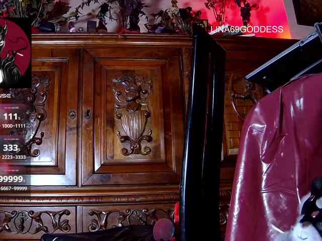 Lina69Femdom webcam