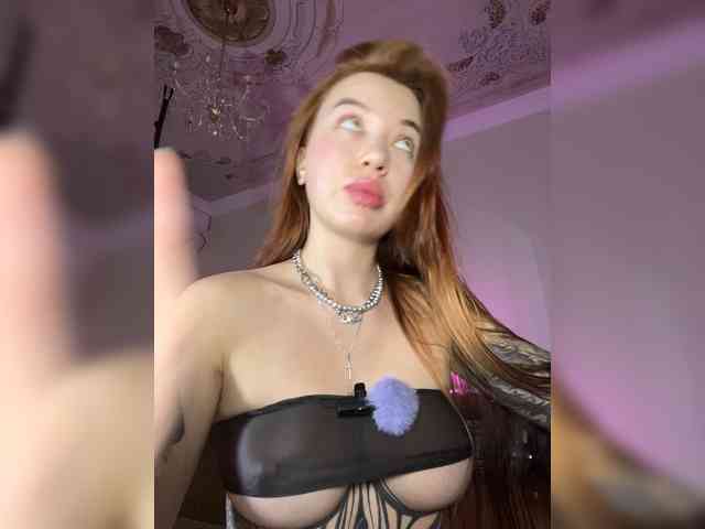 Lina69Femdom webcam