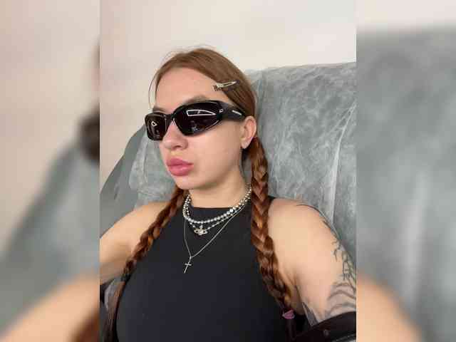 Lina69Goddesssss Live Webcam on BongaCams