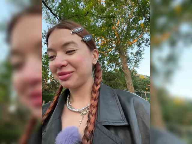 Lina69Femdom webcam