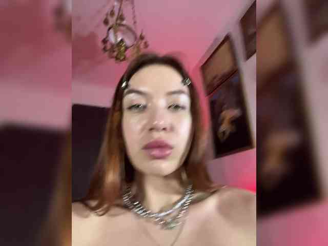 Lina69Femdom webcam
