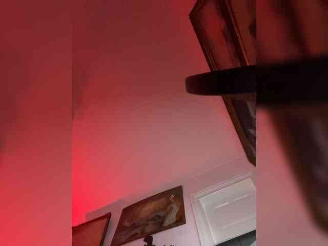Lina69Femdom webcam