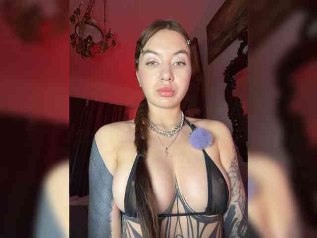 Lina69Femdom webcam