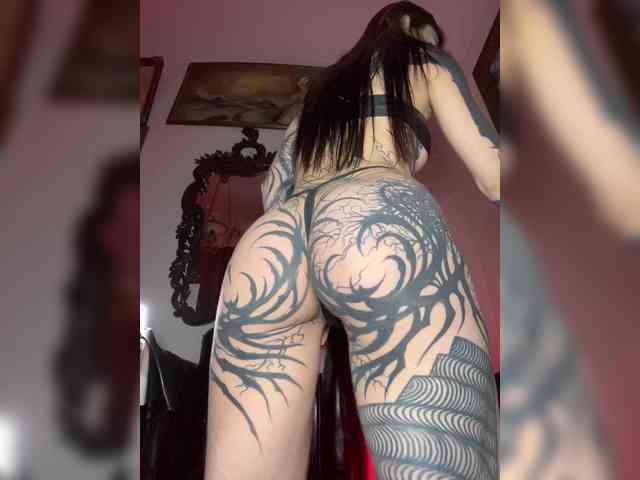 Lina69Goddesssss Live Webcam on BongaCams