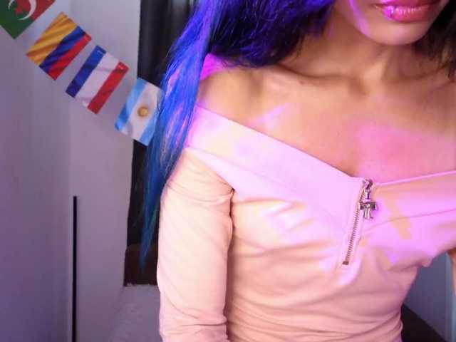 sexxyladyy live webcam show