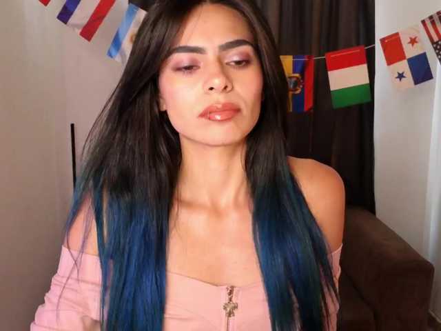 sexxyladyy live webcam show