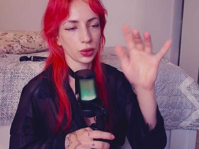 MeowRoslavaa live cam on BongaCams