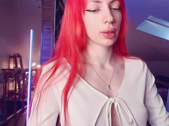 MeowRoslavaa's BongaCams show and profile