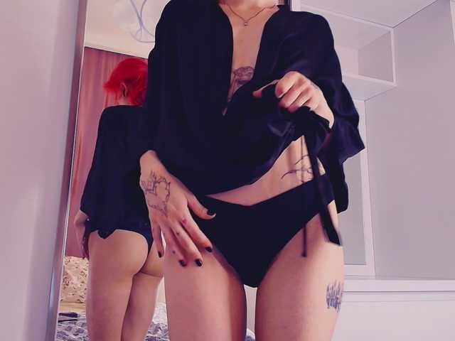 MeowRoslavaa live cam on BongaCams