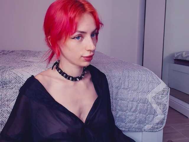 MeowRoslavaa live cam on BongaCams
