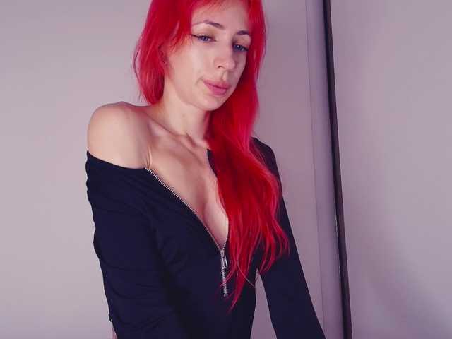 MeowRoslavaa live cam on BongaCams