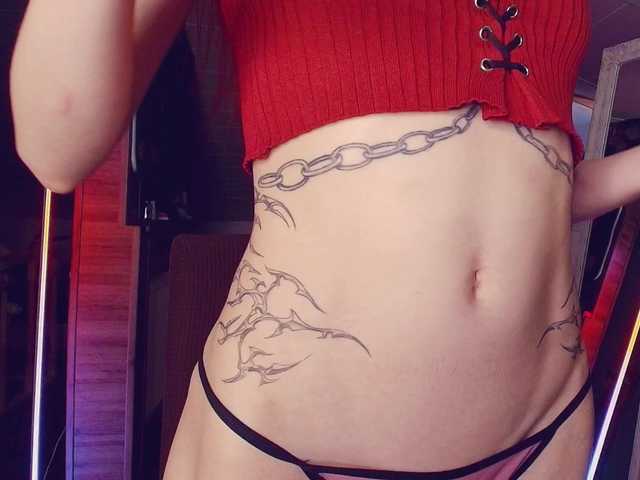 MeowRoslavaa's BongaCams show and profile