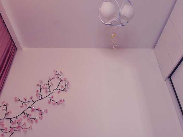 MeowRoslavaa live cam on BongaCams